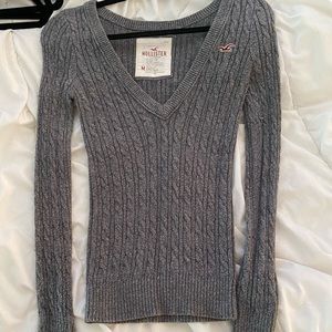Hollister sweater